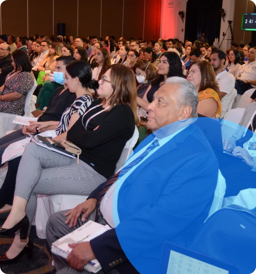 Imagen de un grupo de médicos que forman parte del prestigioso Congreso Centroamericano y El Caribe de Cardiología
